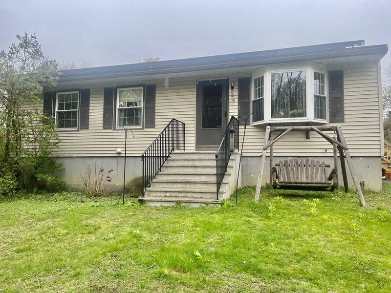 30 Podunk Rd., Sturbridge, MA 01566