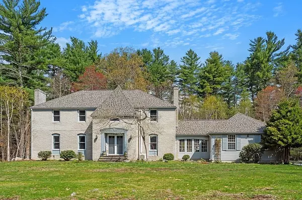 13 Olde Farms Rd,  Boxford,  MA 01921