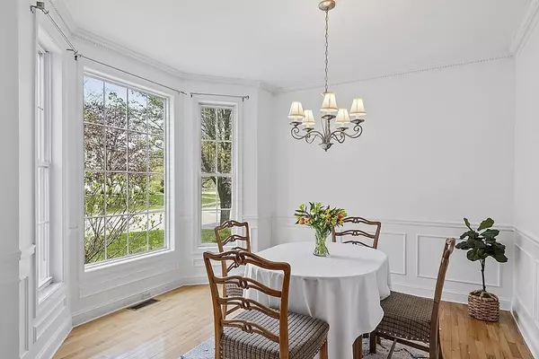 Grafton, MA 01560,22 Bay Farm Ln