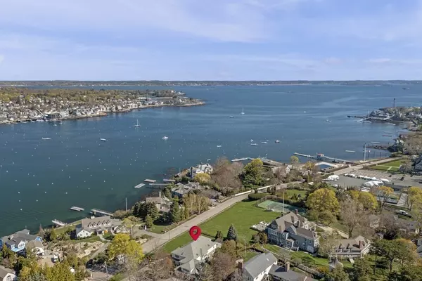 Marblehead, MA 01945,25 Foster Street