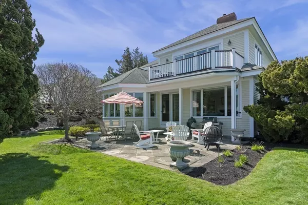 Marblehead, MA 01945,25 Foster Street