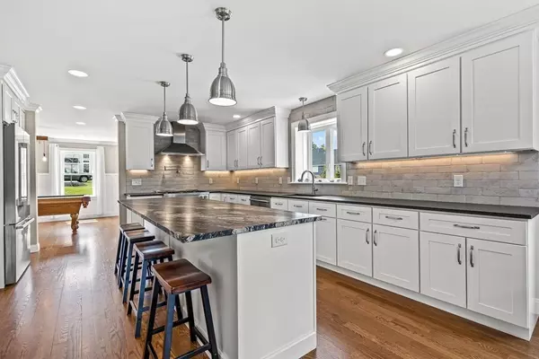 Southborough, MA 01772,147 Middle Rd