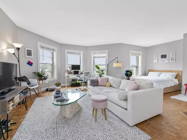 416 Commonwealth Ave #120, Boston, MA 02215