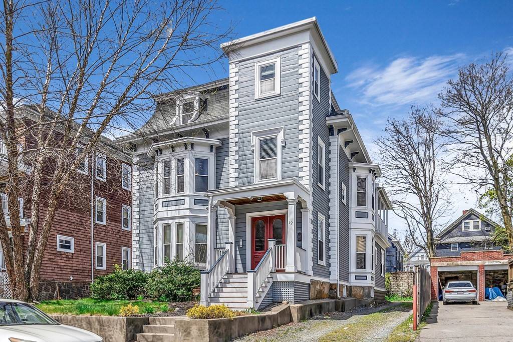 32 King St #B, Boston, MA 02122
