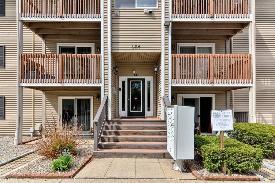 131 Fordson Ave #12, Cranston, RI 02910