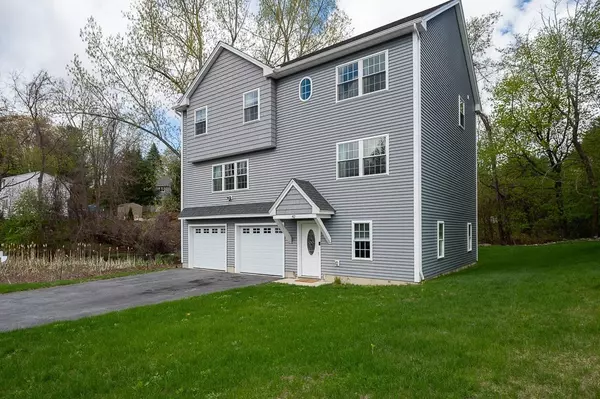 Worcester, MA 01605,42 Toronita Ave