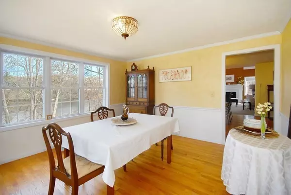 Maynard, MA 01754,16 Taft Ave