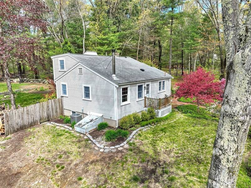 62 Cedar Street, Holliston, MA 01746