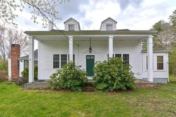 34 S Spencer Rd, Spencer, MA 01562