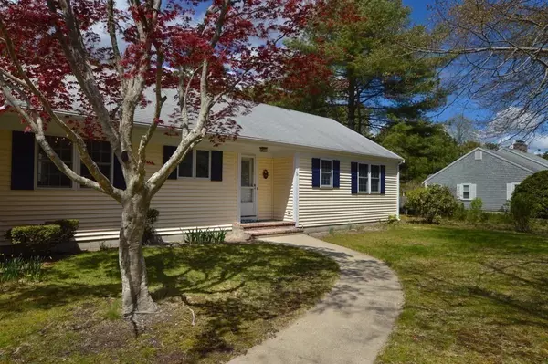 Yarmouth, MA 02664,16 Monomoy Rd