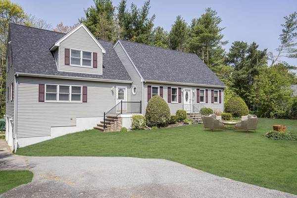 27 Cambridge Street, Taunton, MA 02718