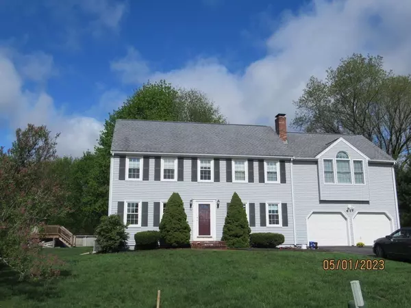 Uxbridge, MA 01569,25 Wendy Way