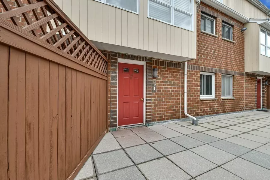 93 B Spring #23, Watertown, MA 02472