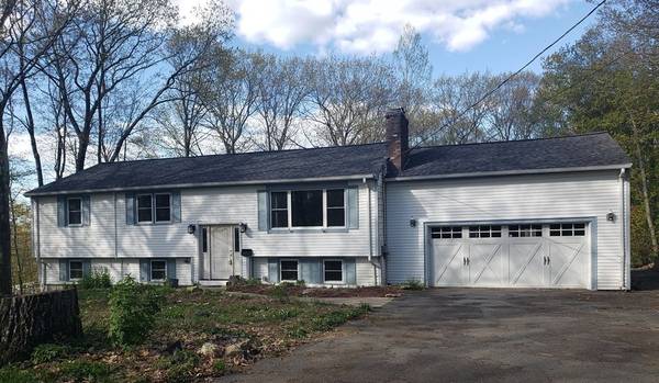 12 Oakland Drive, Spencer, MA 01562