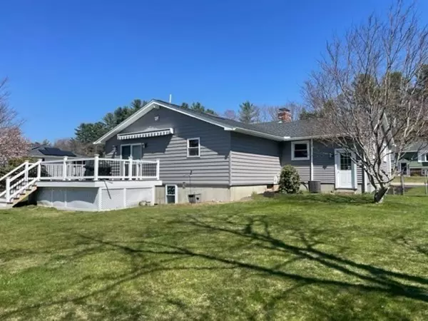 Grafton, MA 01536,11 Vincent Rd