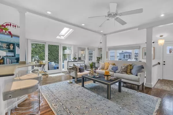 94 Pitman Rd, Marblehead, MA 01945