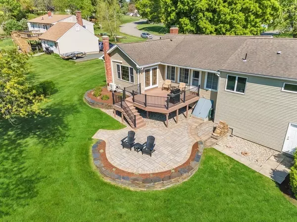 East Longmeadow, MA 01028,37 Ainslie Dr