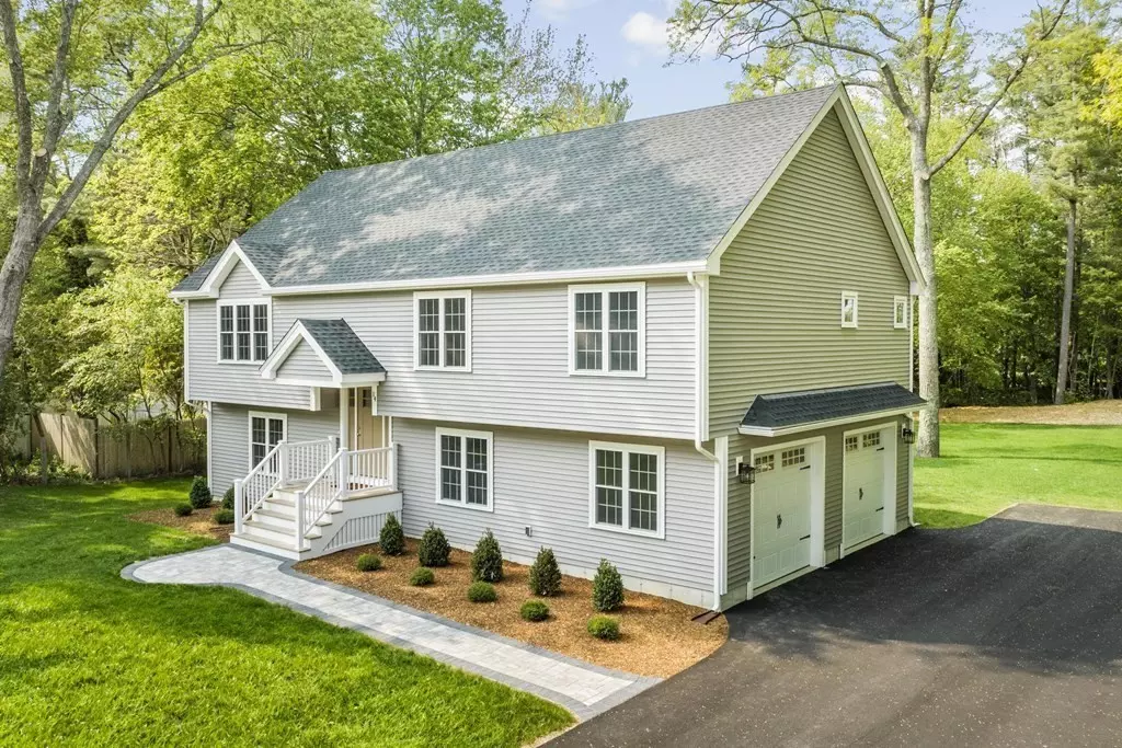 Pembroke, MA 02359,14 Harvard St