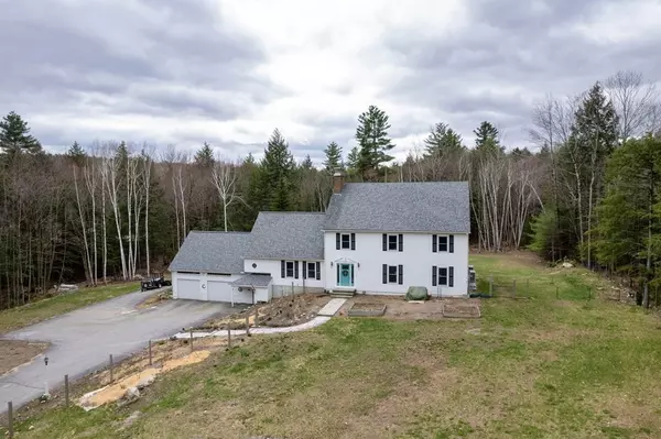 114 Bedford Rd, New Boston, NH 03070