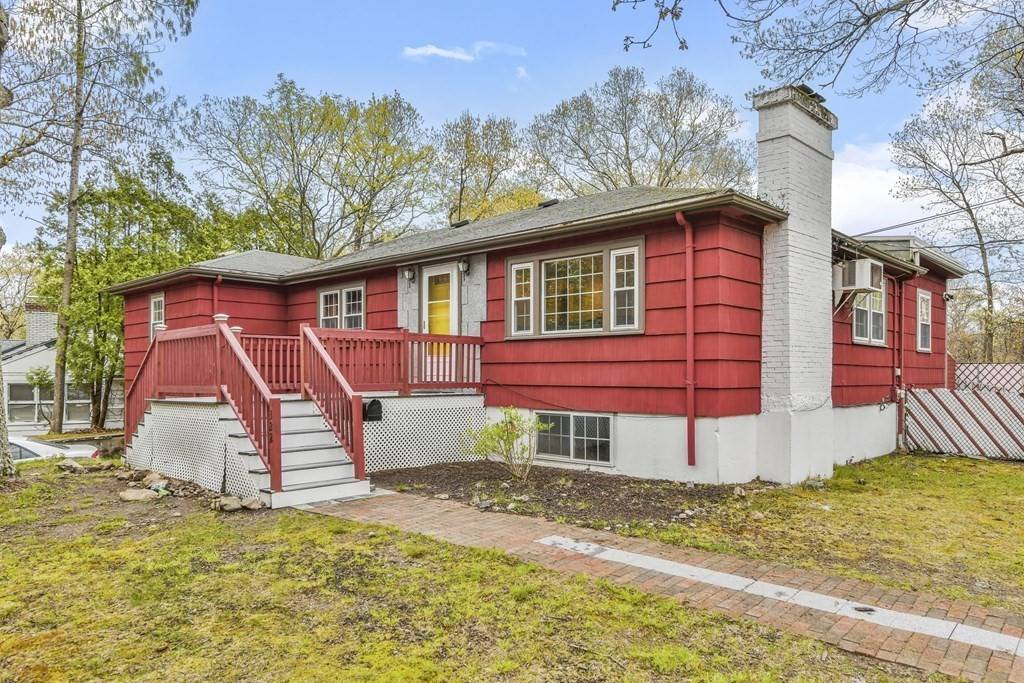 322 Turtle Pond Pkwy, Boston, MA 02136