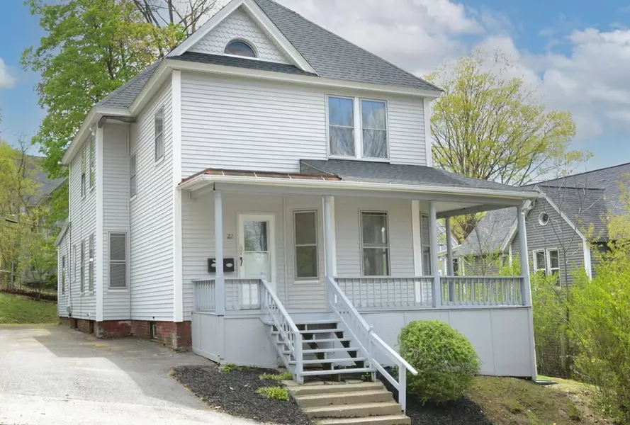 22 Sturgis St, Worcester, MA 01605