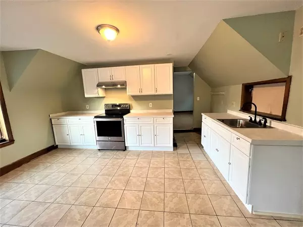 Lynn, MA 01904,28 Lynnfield