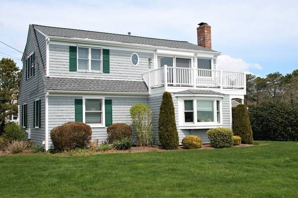 73 Crowes Purchase Rd, Yarmouth, MA 02673