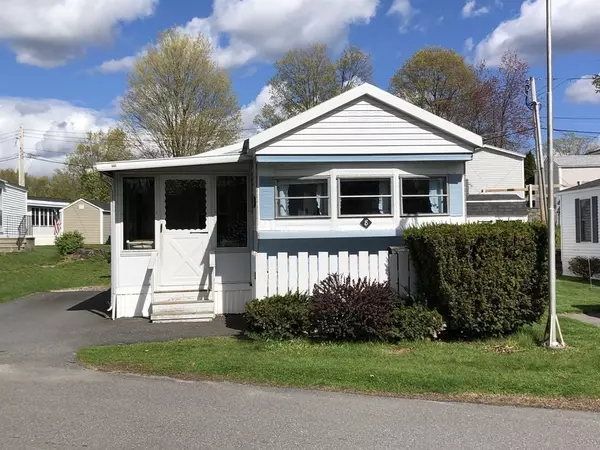 Pepperell, MA 01463,6 Mason Street #8
