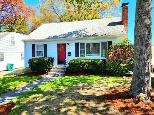 51 Mansfield St, Lynn, MA 01904