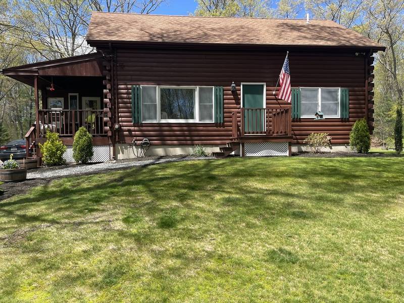 61 Richardson Ave, Norton, MA 02766