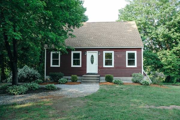 148 Southbridge Rd, Dudley, MA 01571