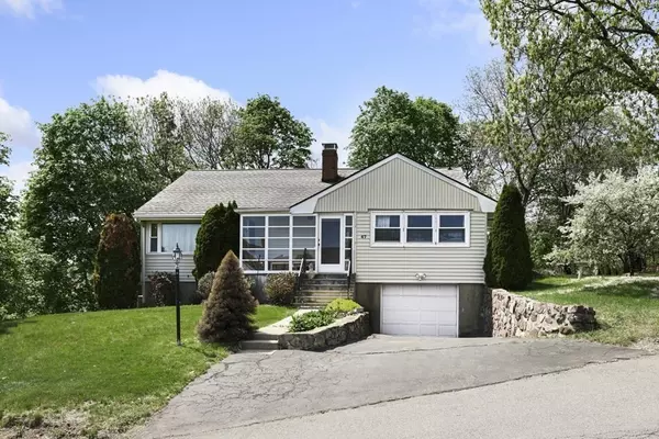 47 Staaf Rd, Saugus, MA 01906
