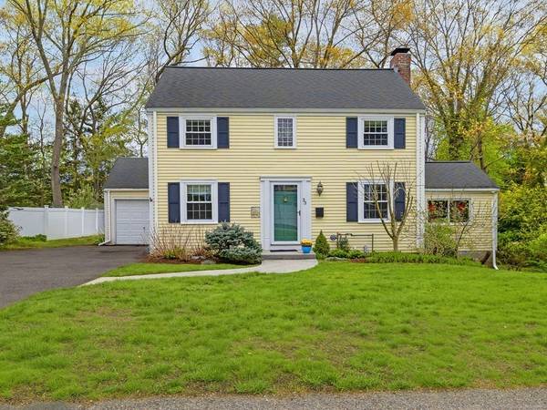 33 Bay View Rd, Wellesley, MA 02482