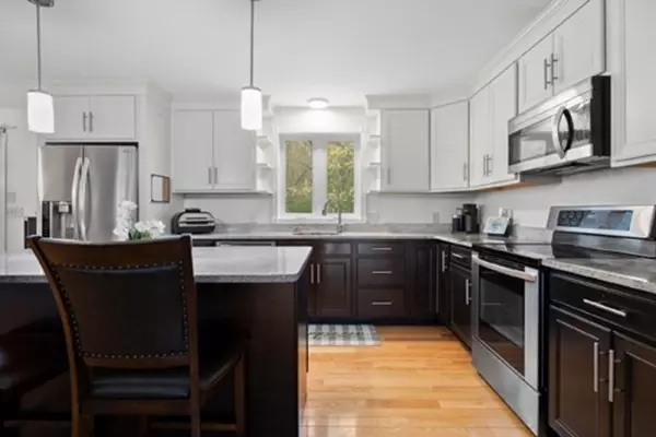 Raynham, MA 02767,980 North Main Street