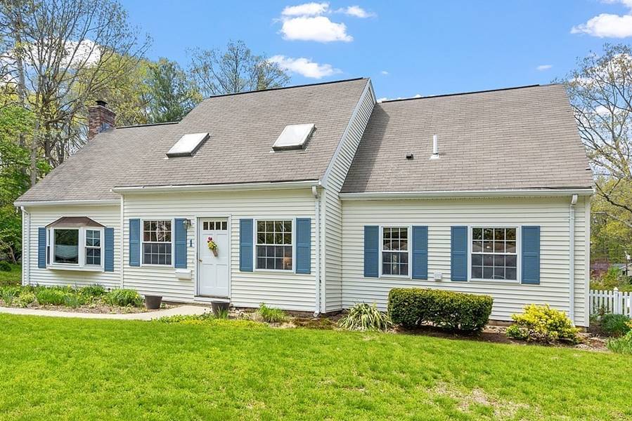 1 Herbert Road, Chelmsford, MA 01824