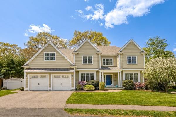 102 Woodledge Rd, Needham, MA 02492