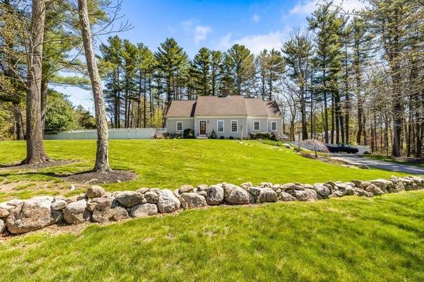 6 Henry's Lane, Norwell, MA 02061