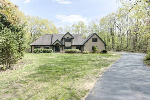 272 Paxton Road, Holden, MA 01520