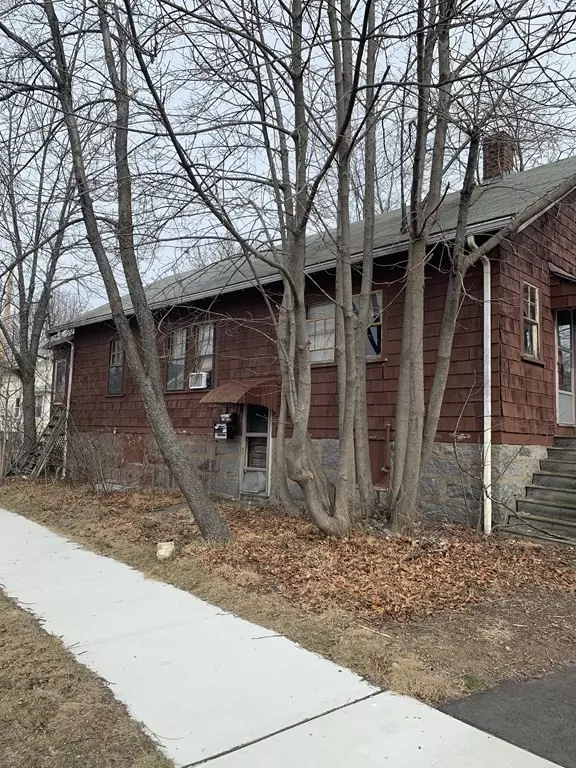 Quincy, MA 02170,18 Douse Road