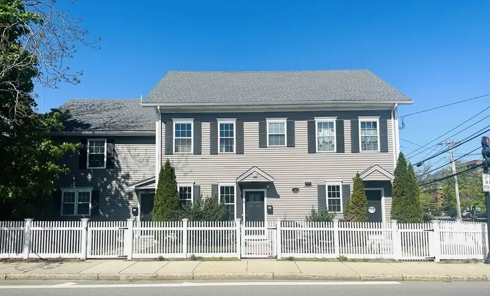 42 Lexington St #2, Waltham, MA 02452