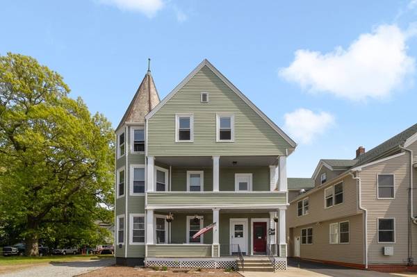 154 Grove St, Woonsocket, RI 02895