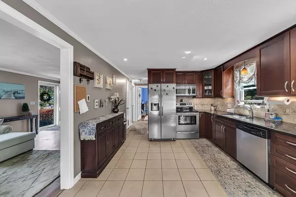 Agawam, MA 01001,75 Forest Rd