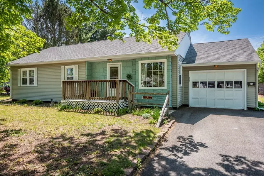 11 Coolidge Ave, Montague, MA 01376