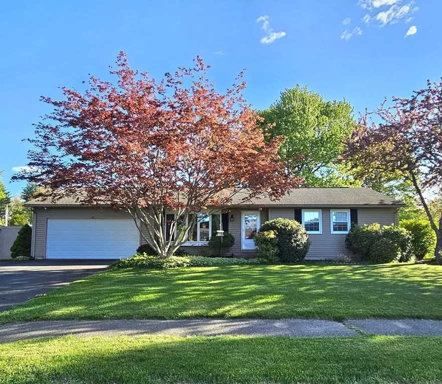 Agawam, MA 01001,33 Chestnut Ln