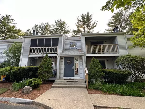 5 Ternbury Sq #E3, Nashua, NH 03060