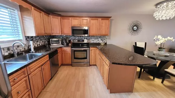 Agawam, MA 01001,148 Beekman Dr #148