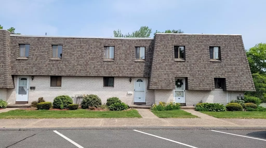 Agawam, MA 01001,148 Beekman Dr #148