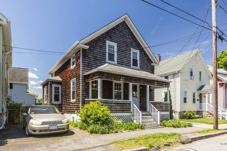 20 Mulberry St, Fairhaven, MA 02719