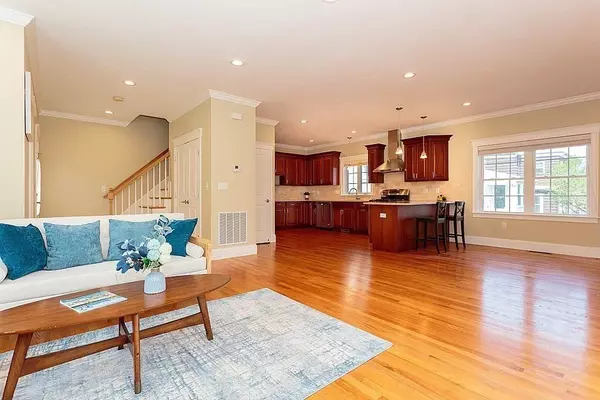 Belmont, MA 02478,31 Baker Street #31