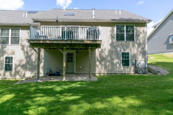 Millbury, MA 01527,31 Stratford Village Dr #31